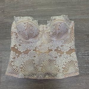 Victoria’s Secret strapless Bra